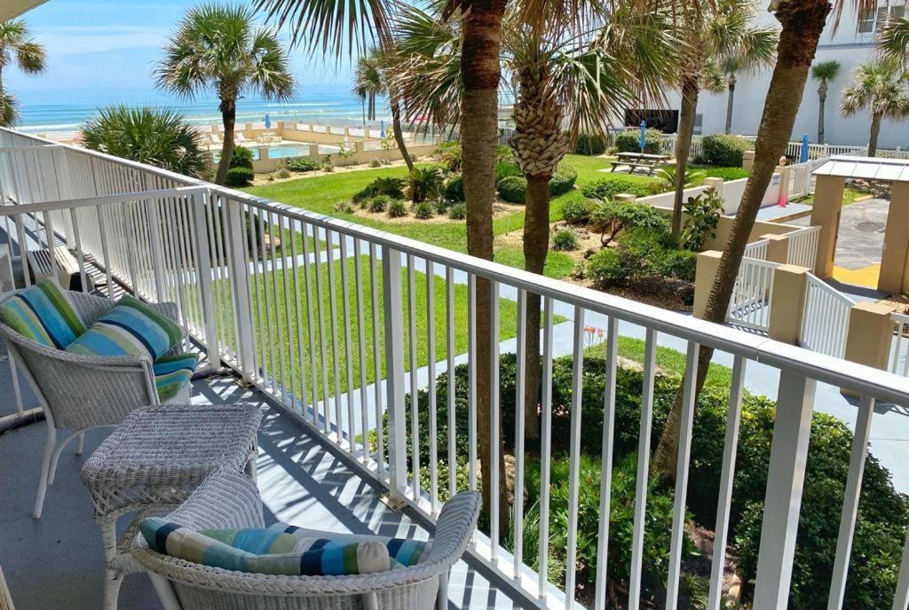 Castaways Resort Studios Дейтона Бийч Екстериор снимка